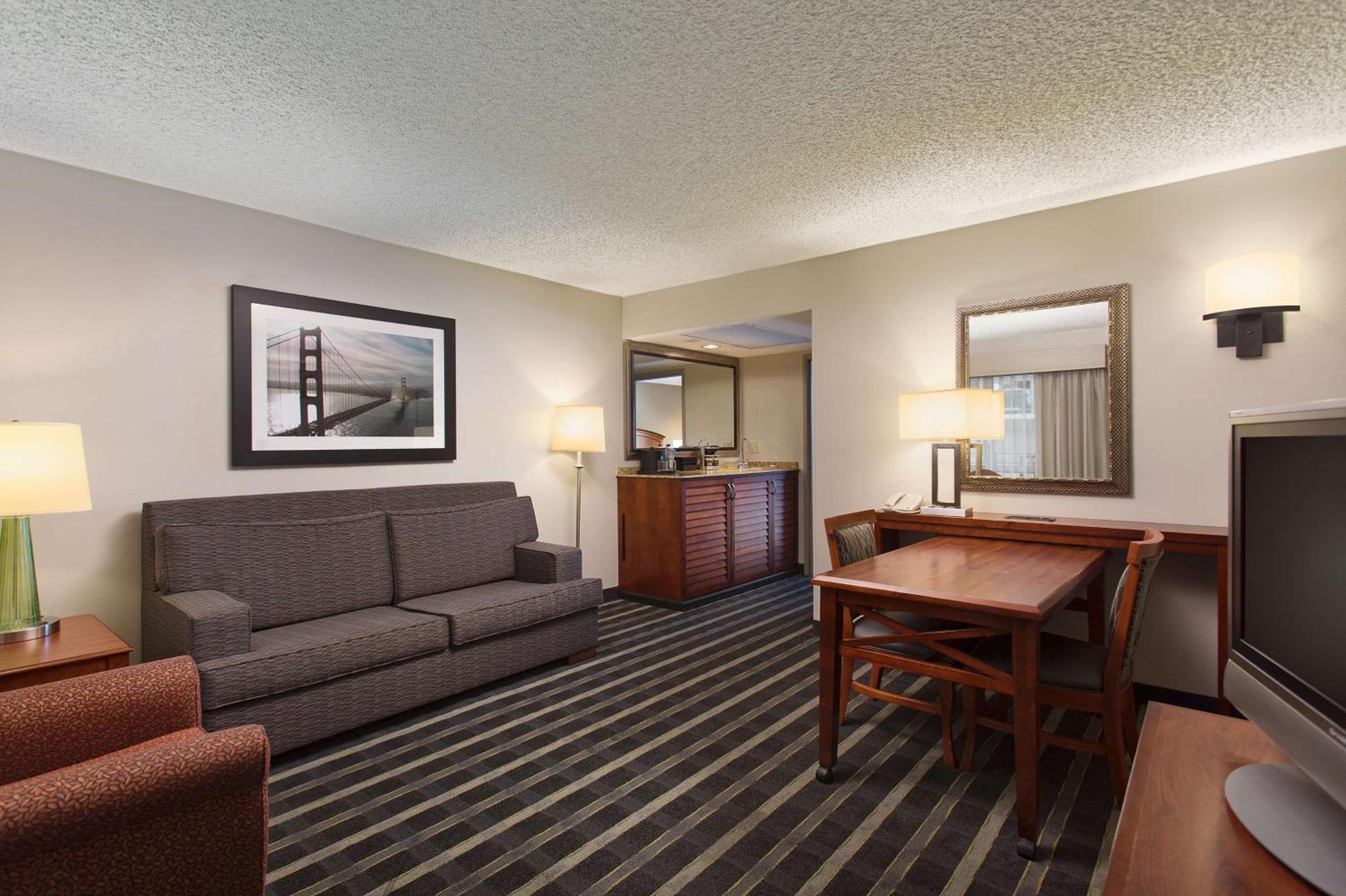 ברלינגיים Embassy Suites San Francisco Airport - Waterfront מראה חיצוני תמונה